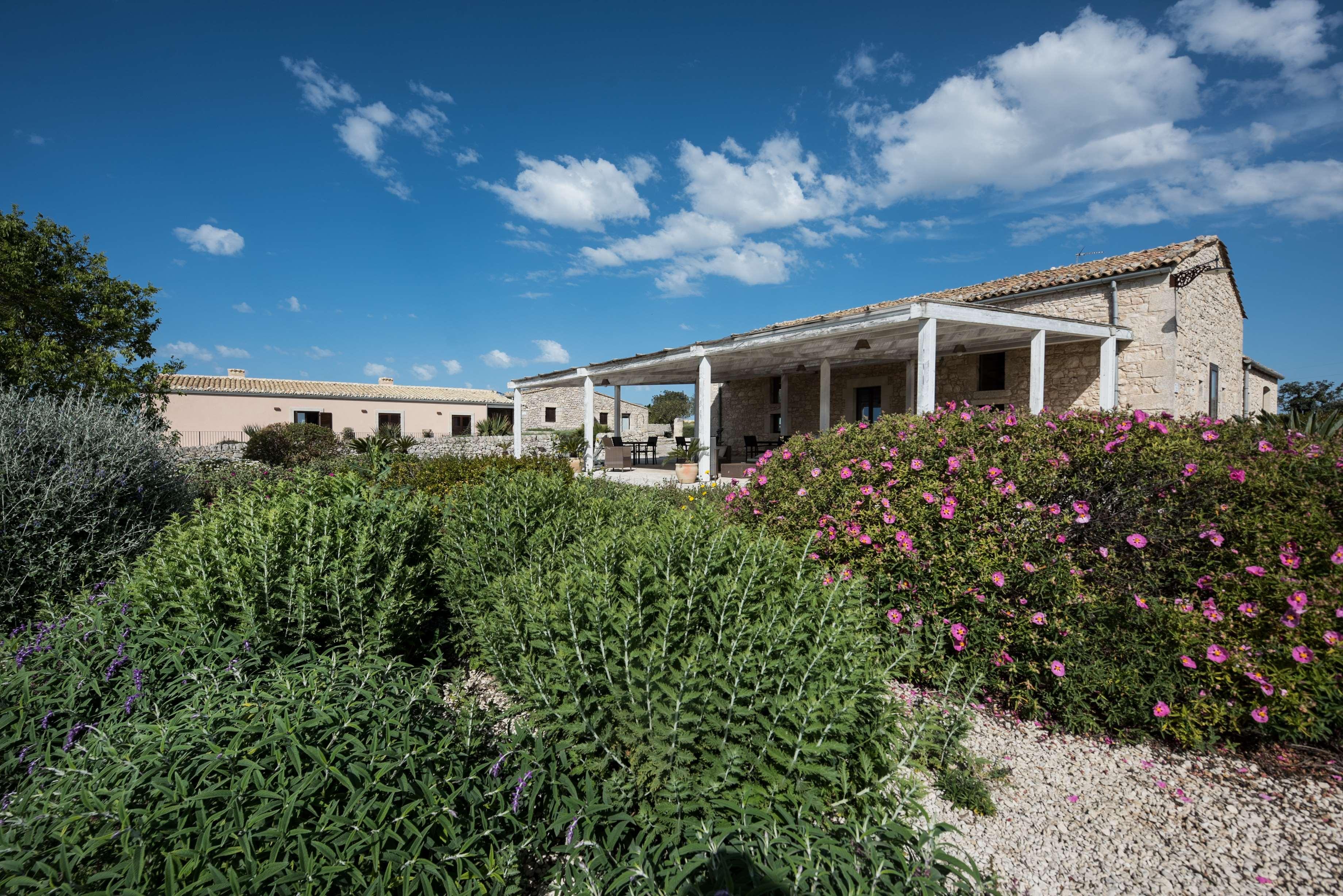 La Dimora Di Spartivento - BW Signature Collection Ragusa Exterior photo